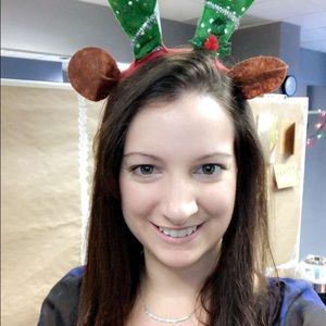 Meet your Posher, Ashley